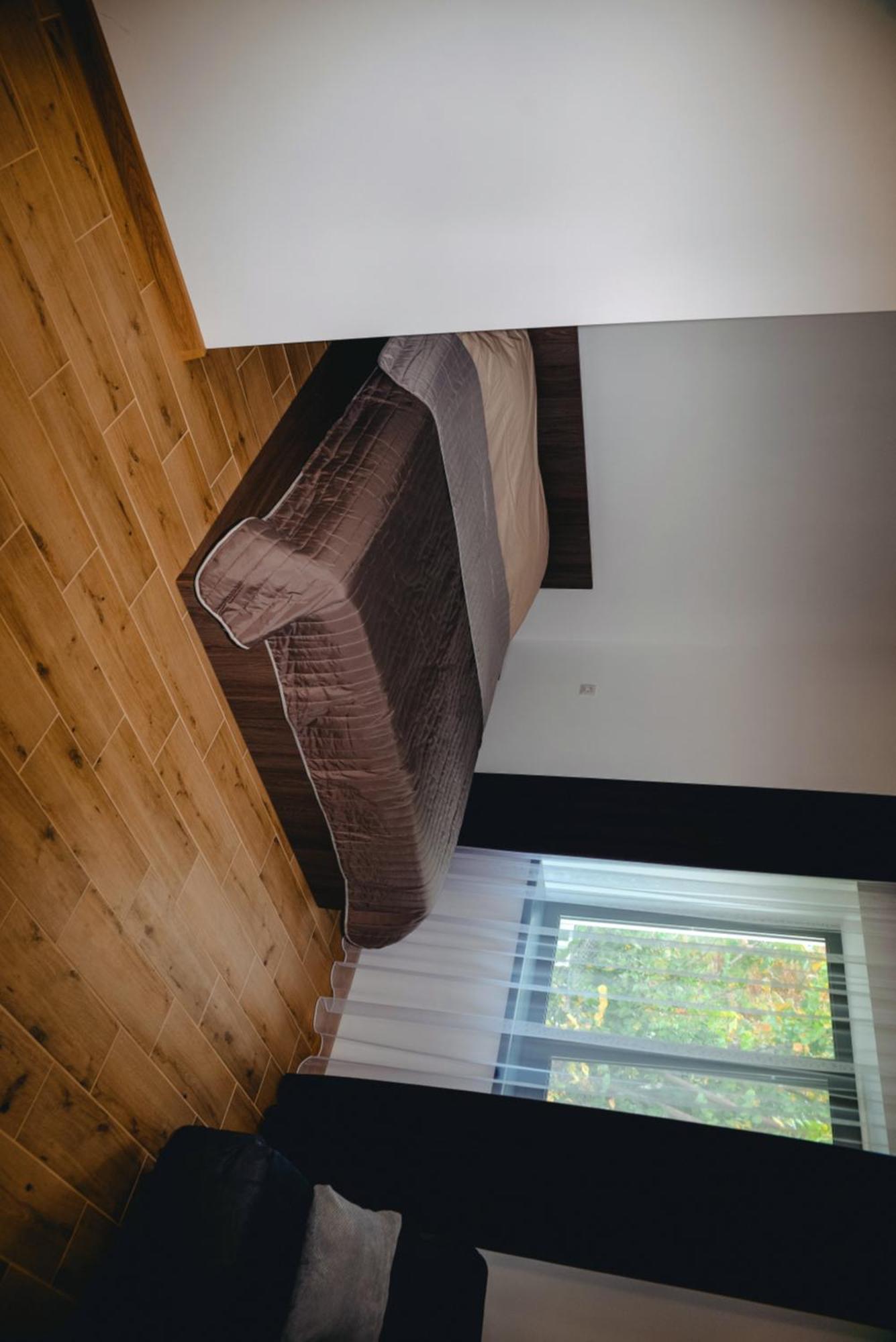 Four Rooms Apartments Tscherkassy Exterior foto